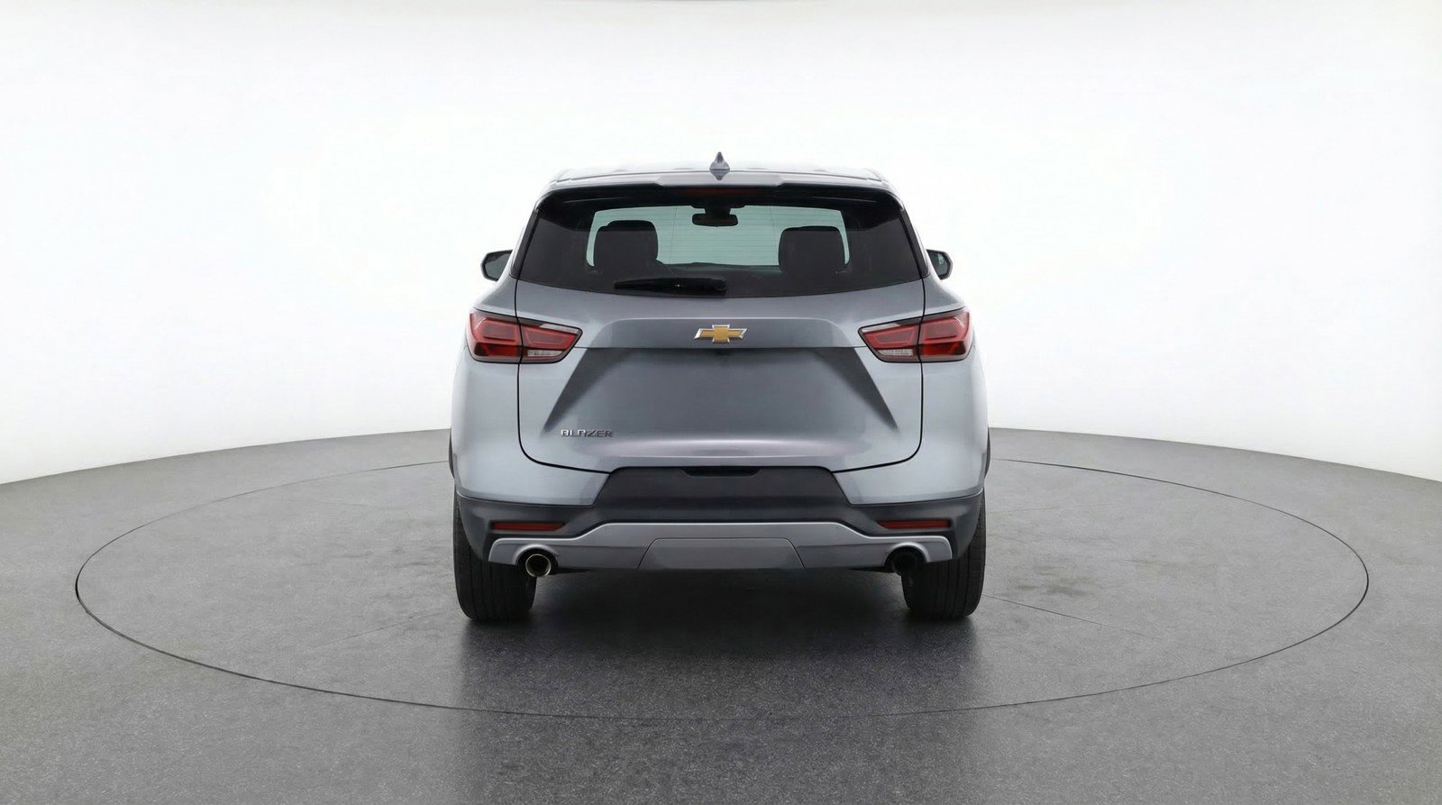Used 2025 Chevrolet Blazer LT FWD image 7