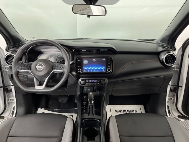 Used 2024 Nissan Kicks SR w/ SR Premium Package FWD image 38