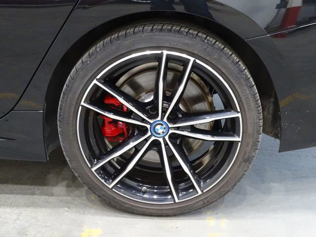 Used 2023 BMW 330e xDrive w/ M Sport Package image 50