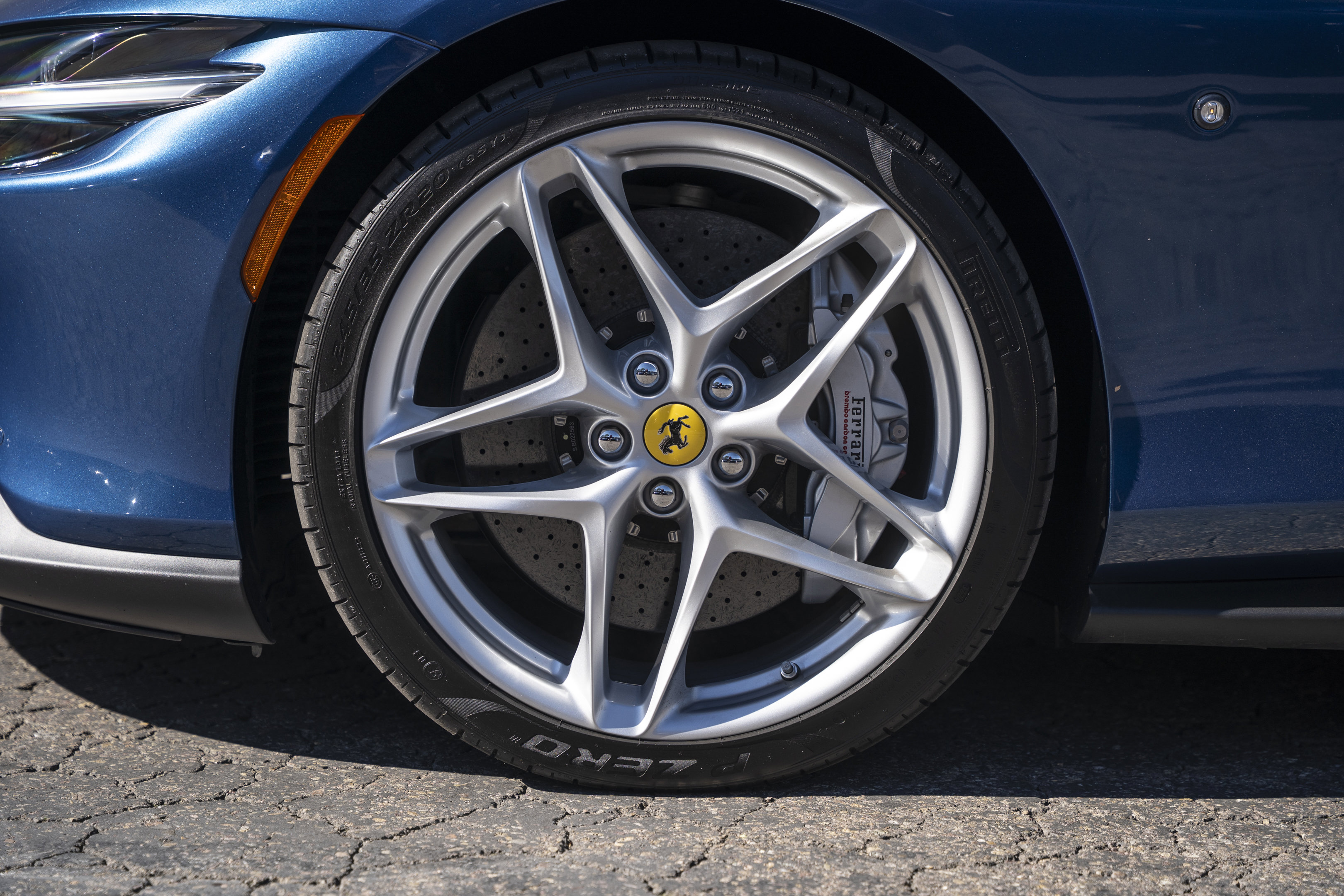 Certified 2025 Ferrari Roma Spider image 23