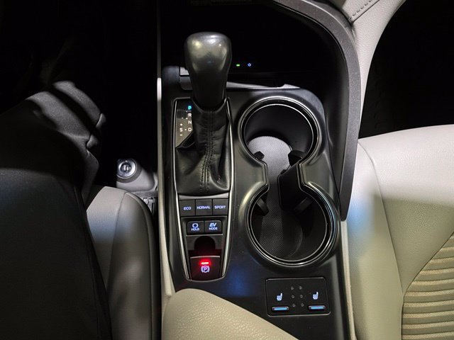 Certified 2018 Toyota Camry SE w/ Audio Package FWD image 22