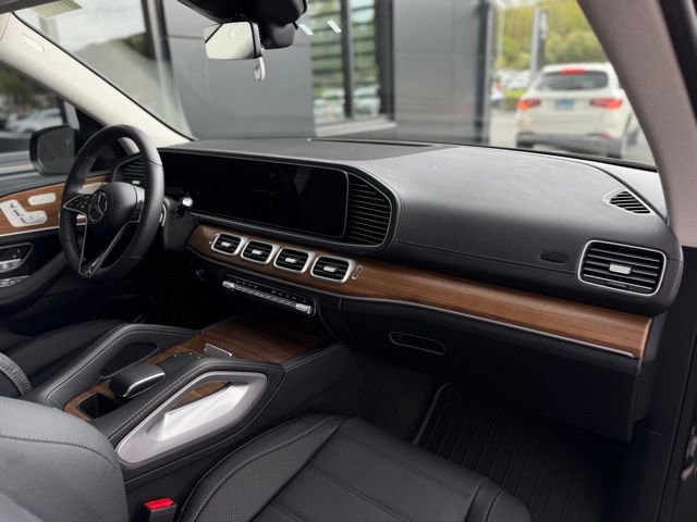 Used 2024 Mercedes-Benz GLE 450 4MATIC image 54