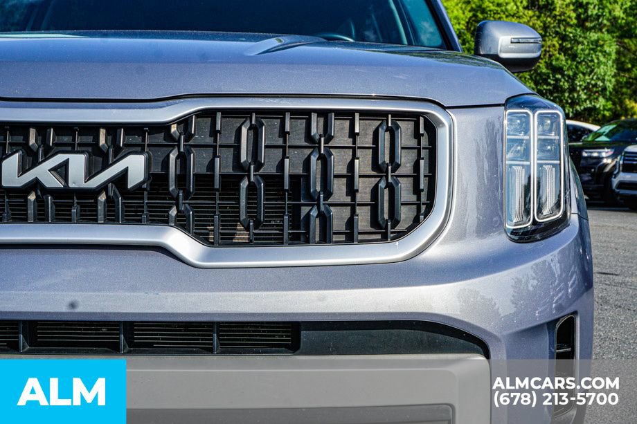 Used 2024 Kia Telluride LX FWD image 12