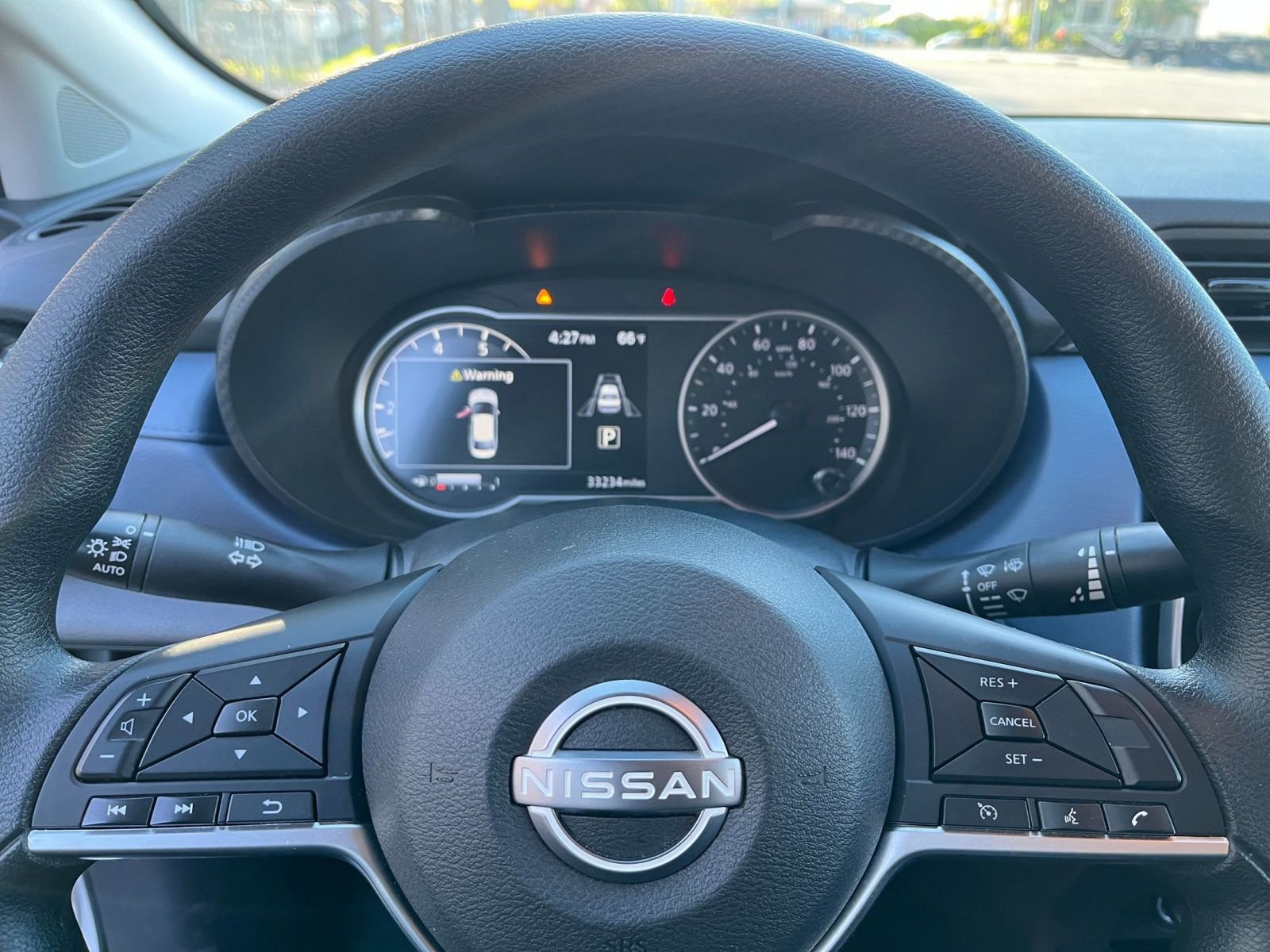 Used 2025 Nissan Versa SV image 25