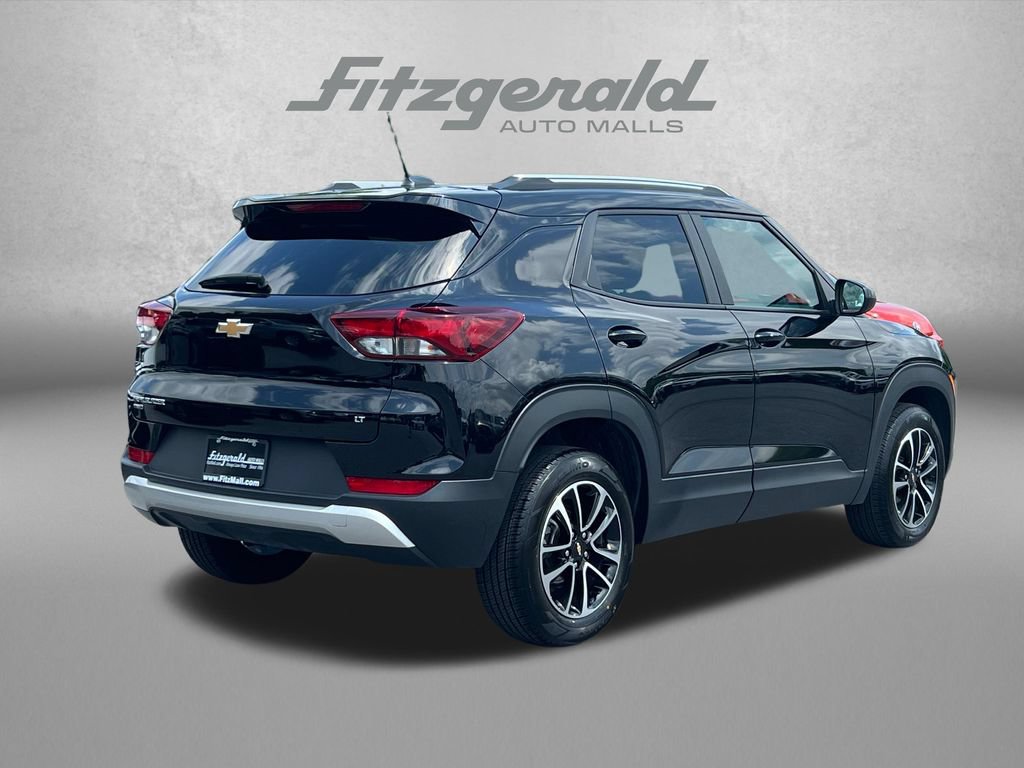 Used 2025 Chevrolet TrailBlazer LT AWD/4WD image 8