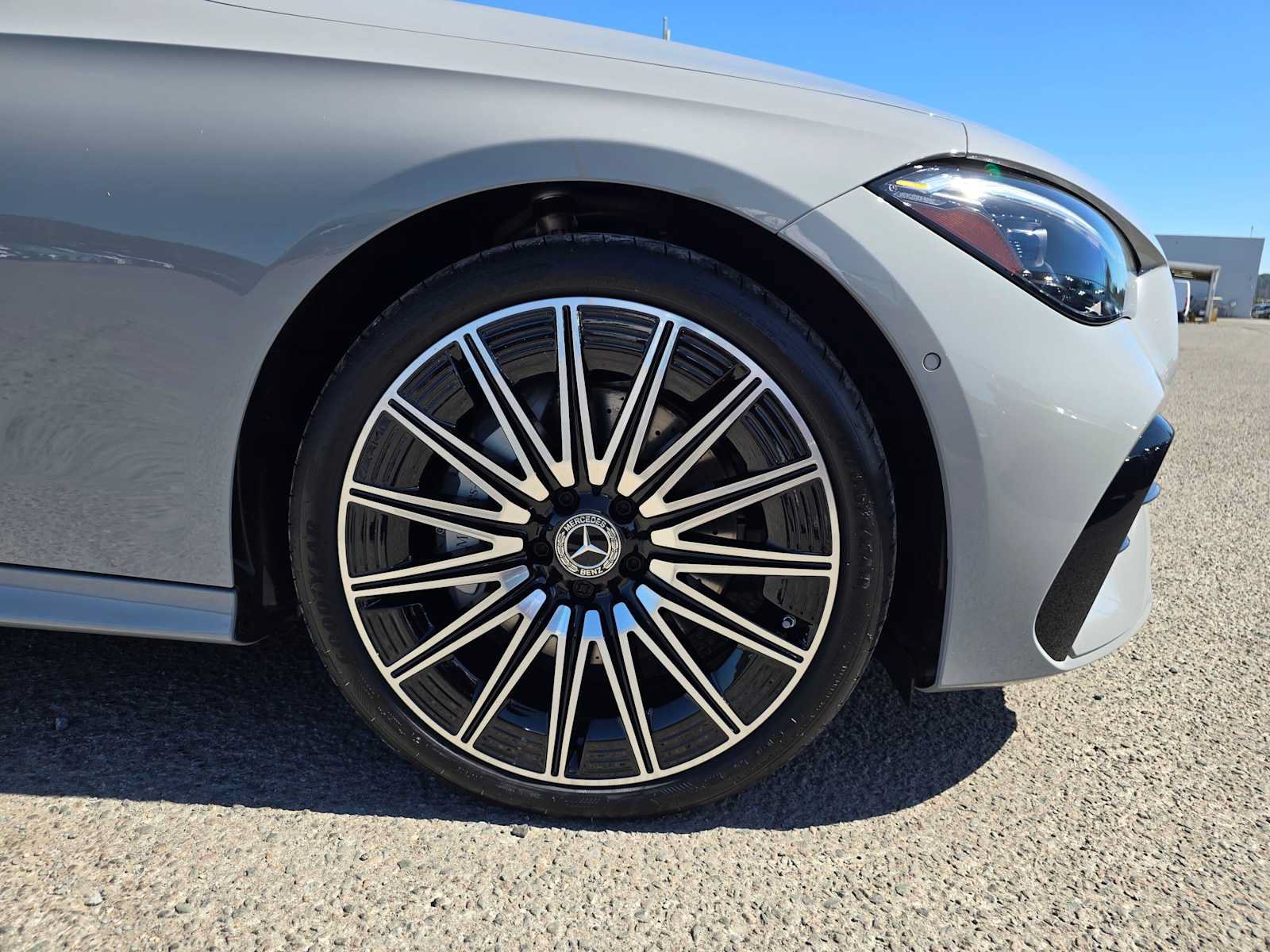 New 2027 Mercedes-Benz CLE 300 4MATIC Cabriolet image 9