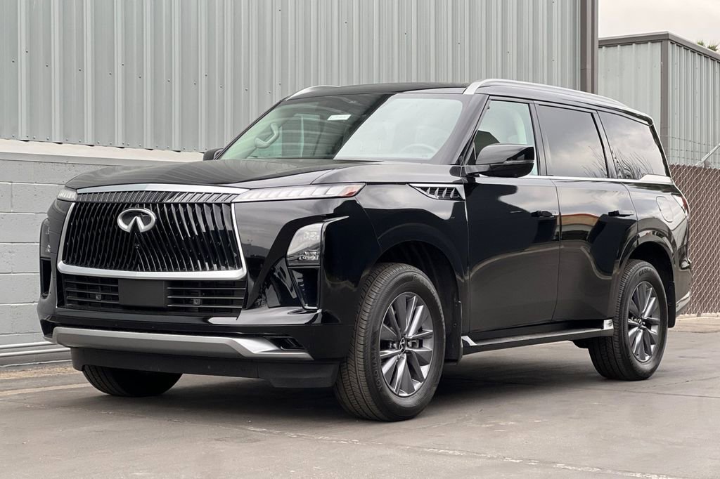 Used 2025 INFINITI QX80 Pure w/ Cargo Package image 8