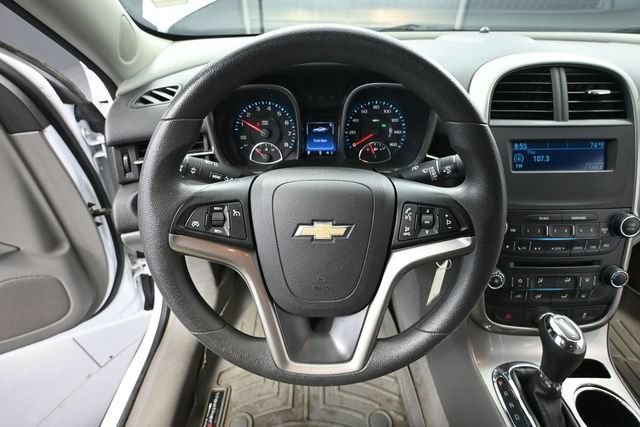 Used 2015 Chevrolet Malibu LS FWD image 19