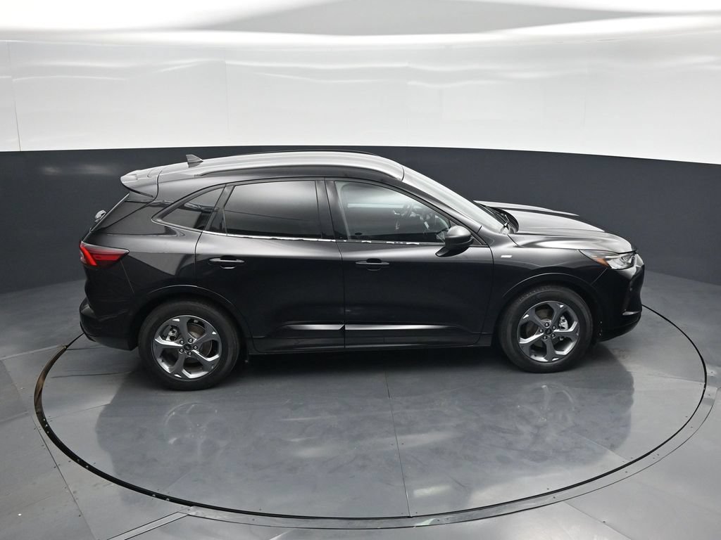 Certified 2023 Ford Escape ST-Line w/ Tech Pack #1 FWD image 33