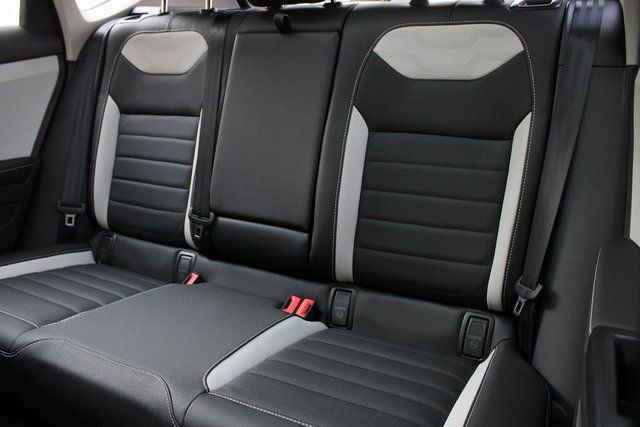 New 2025 Volkswagen Taos SEL AWD/4WD image 19