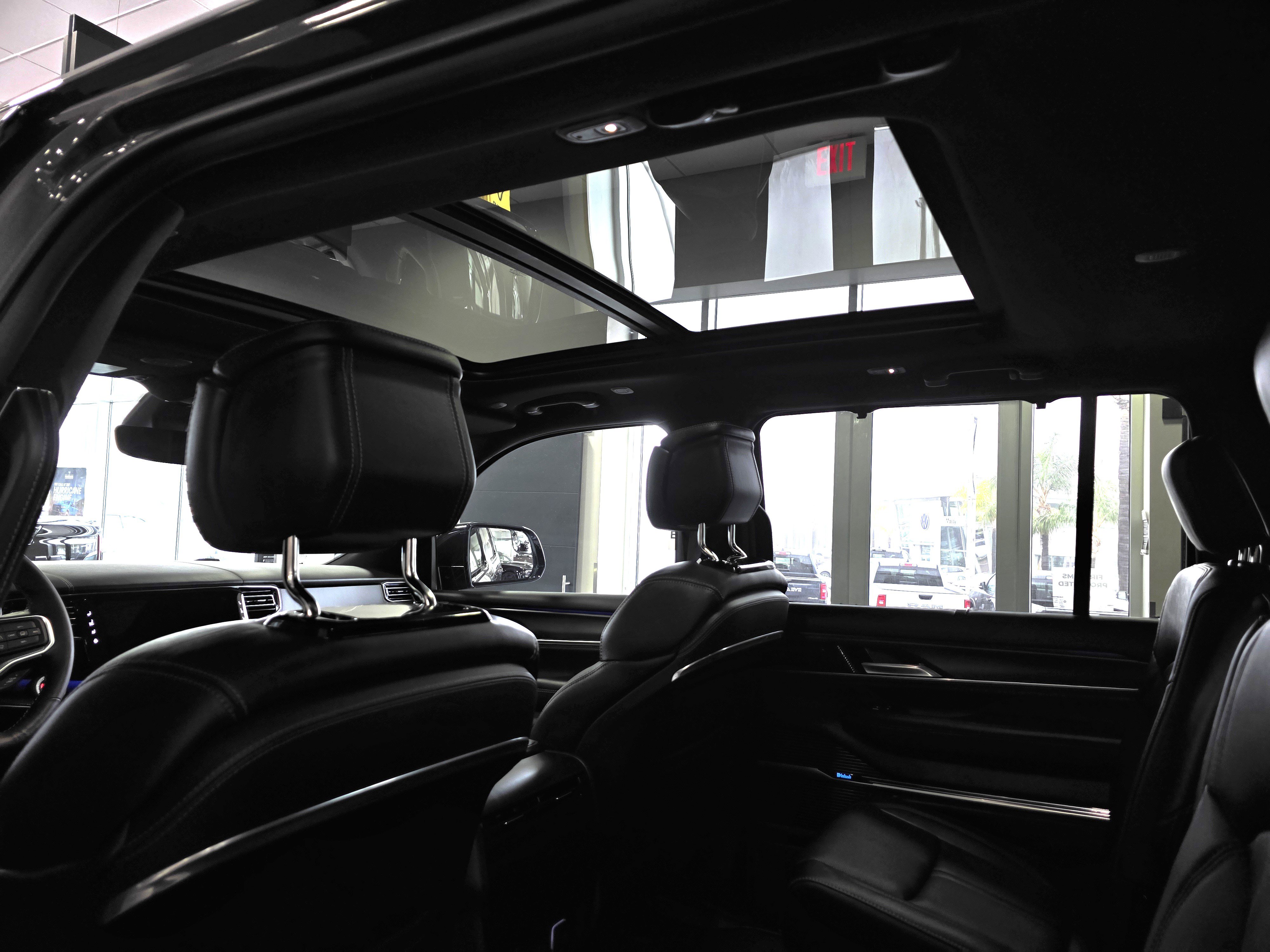 New 2026 Jeep Grand Wagoneer Summit image 21