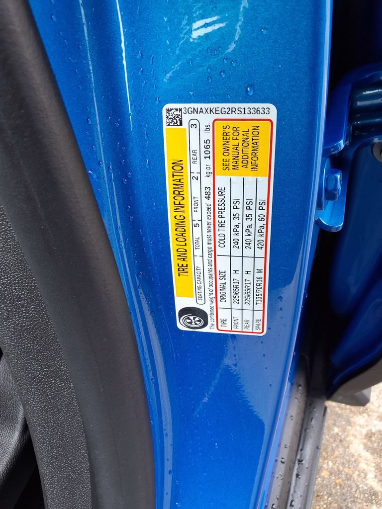 Used 2024 Chevrolet Equinox LT FWD image 34