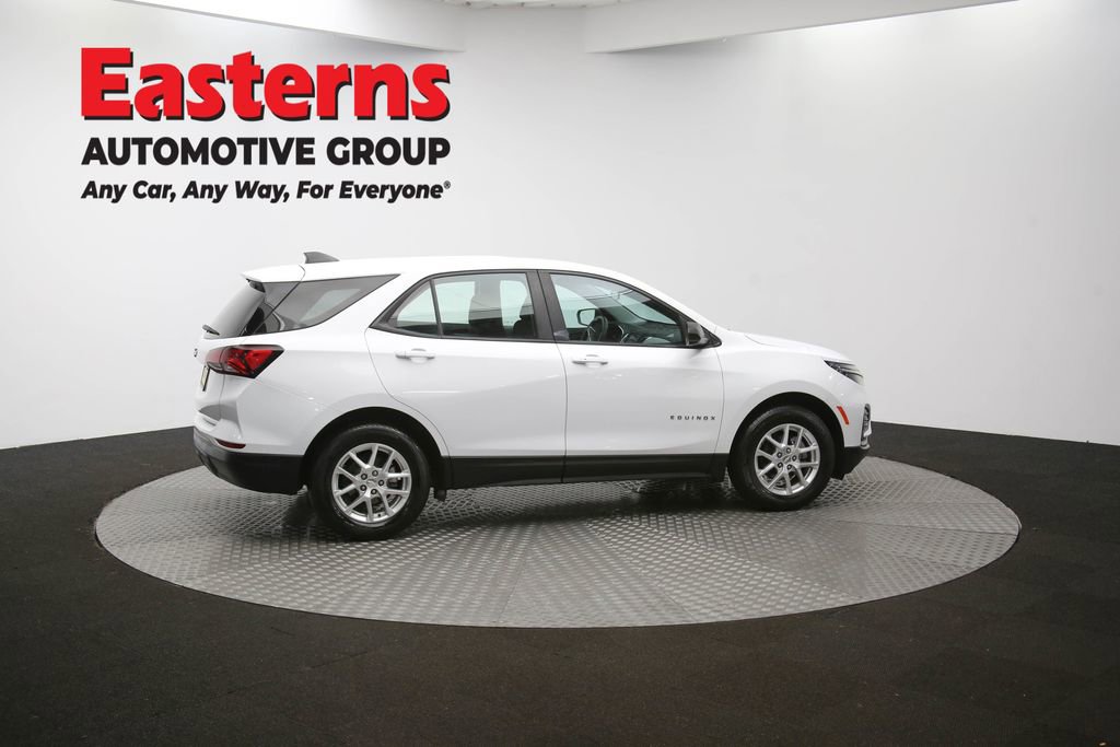Used 2024 Chevrolet Equinox LS image 40