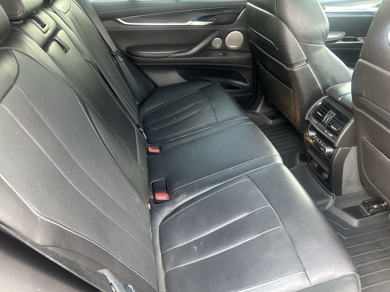 Used 2016 BMW X5 M AWD/4WD image 10