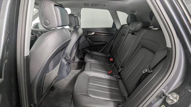 Used 2019 Audi Q5 2.0T Premium w/ Convenience Package image 17