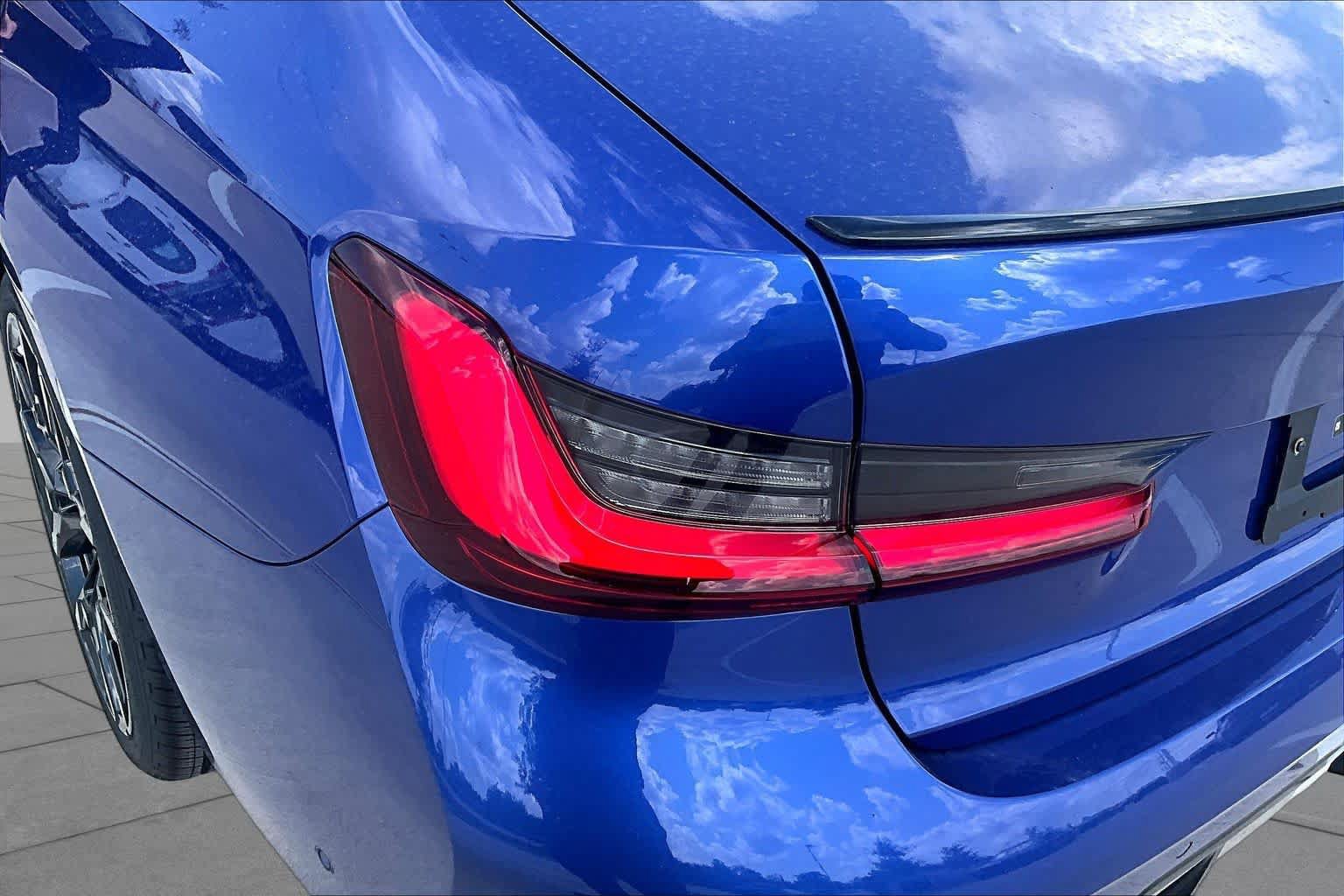Used 2026 BMW 330i Sedan w/ M Sport Package RWD image 27