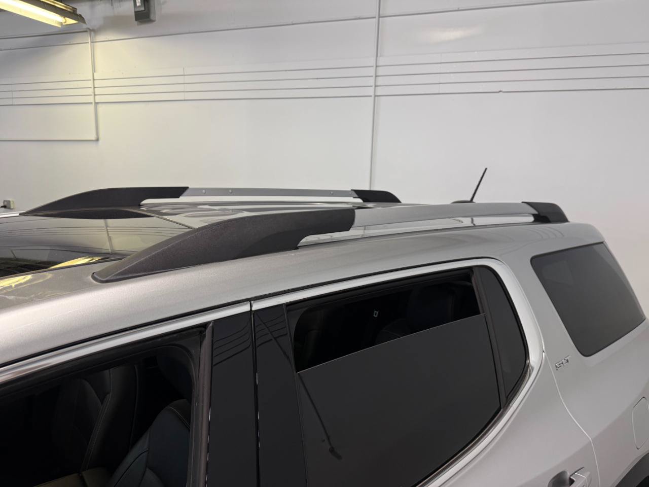 Used 2019 GMC Acadia SLT AWD/4WD image 28