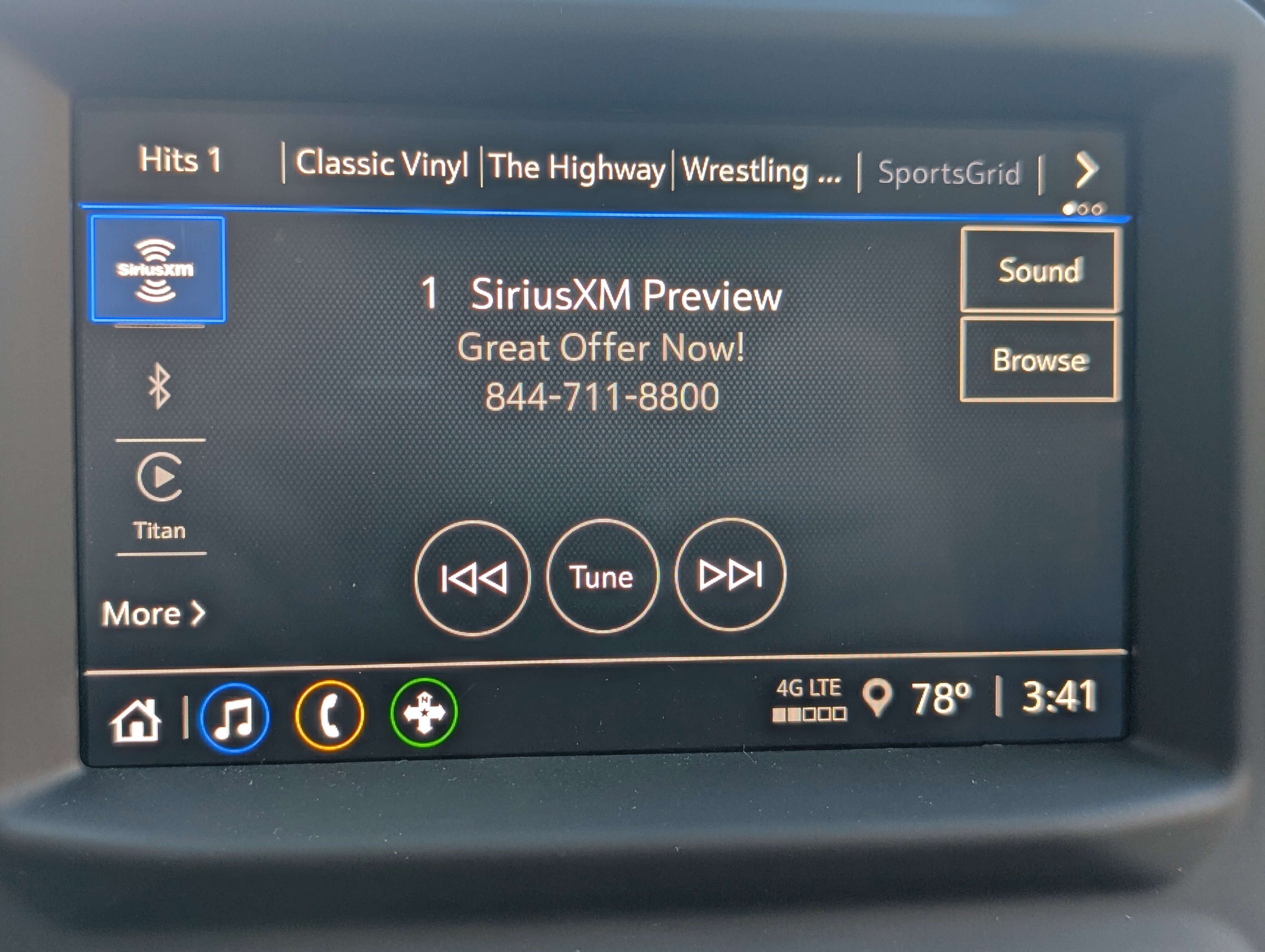 Used 2024 Chevrolet Silverado 1500 Custom image 28