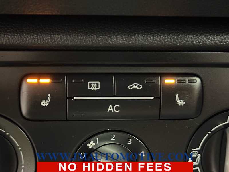 Used 2012 Volkswagen Beetle 2.5 FWD image 28