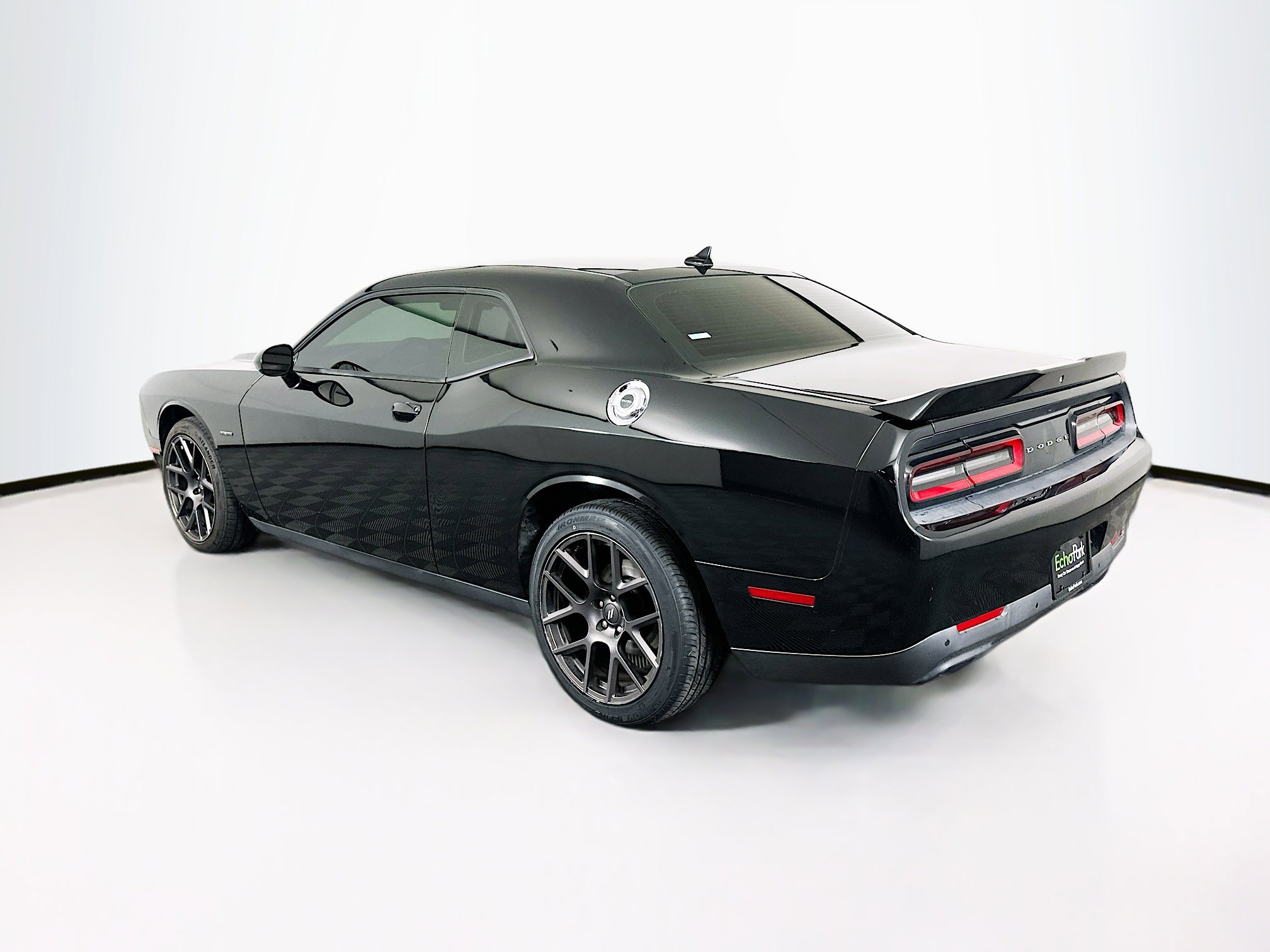 Used 2016 Dodge Challenger R/T Plus RWD image 5