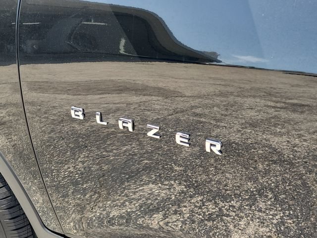 Used 2019 Chevrolet Blazer LT FWD image 6