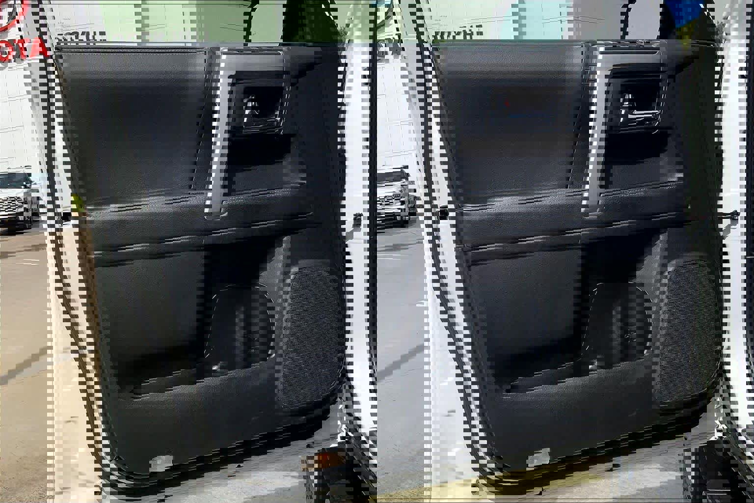 Used 2024 Toyota 4Runner SR5 AWD/4WD image 21