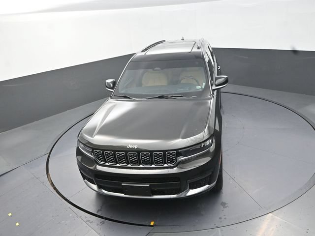 Used 2024 Jeep Grand Cherokee L Summit AWD/4WD image 13