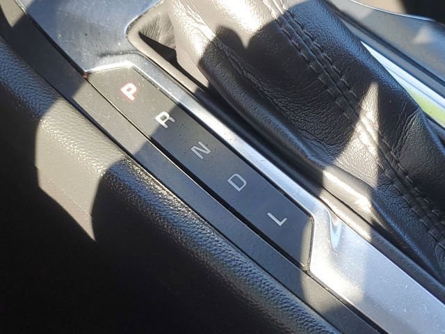 Used 2020 Chevrolet Equinox LS w/ LS Convenience Package image 23