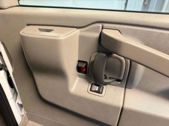 Used 2023 Chevrolet Express 3500 LT w/ LT Preferred Equipment Group image 10