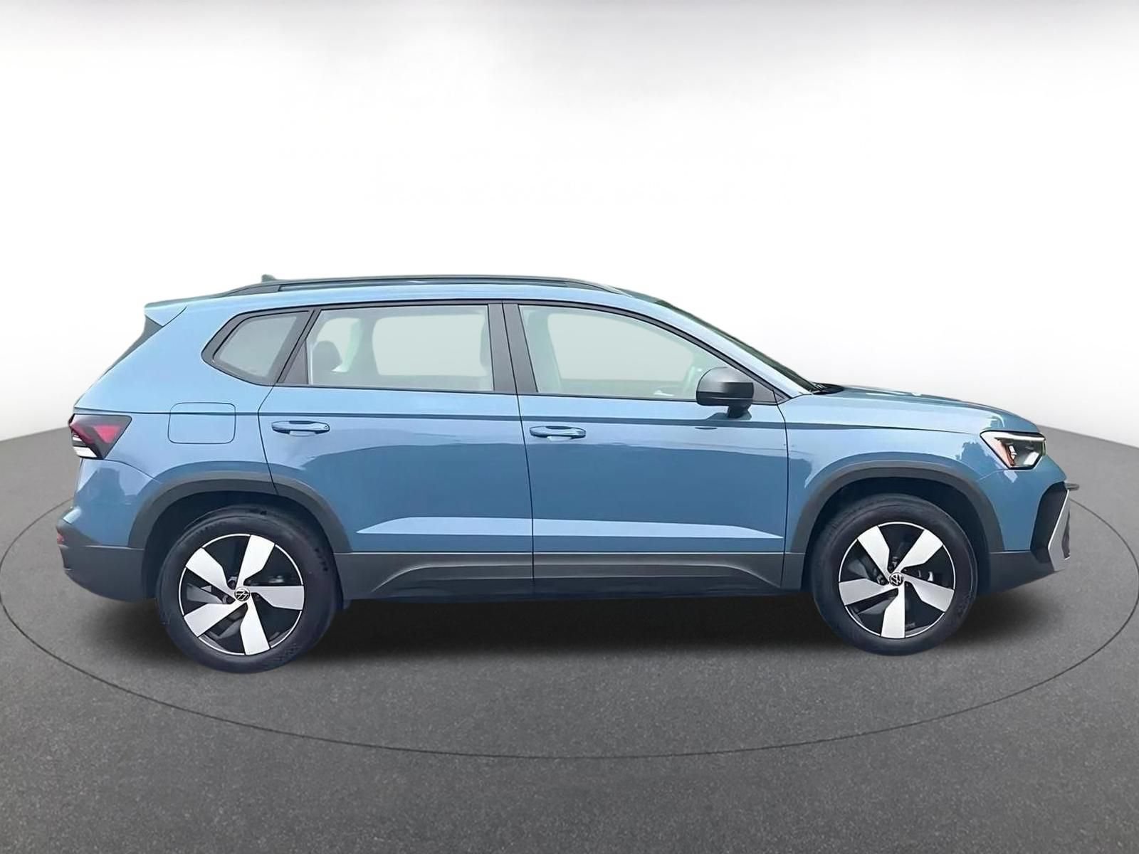 Used 2026 Volkswagen Taos S AWD/4WD image 15