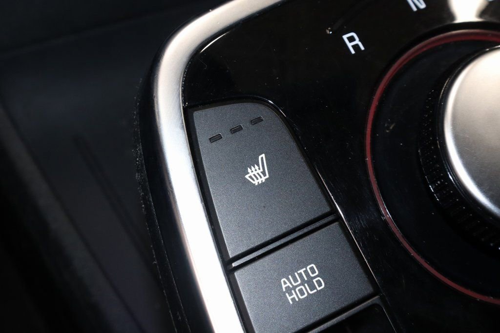 Used 2022 Kia Niro EX w/ Cold Weather Package image 4