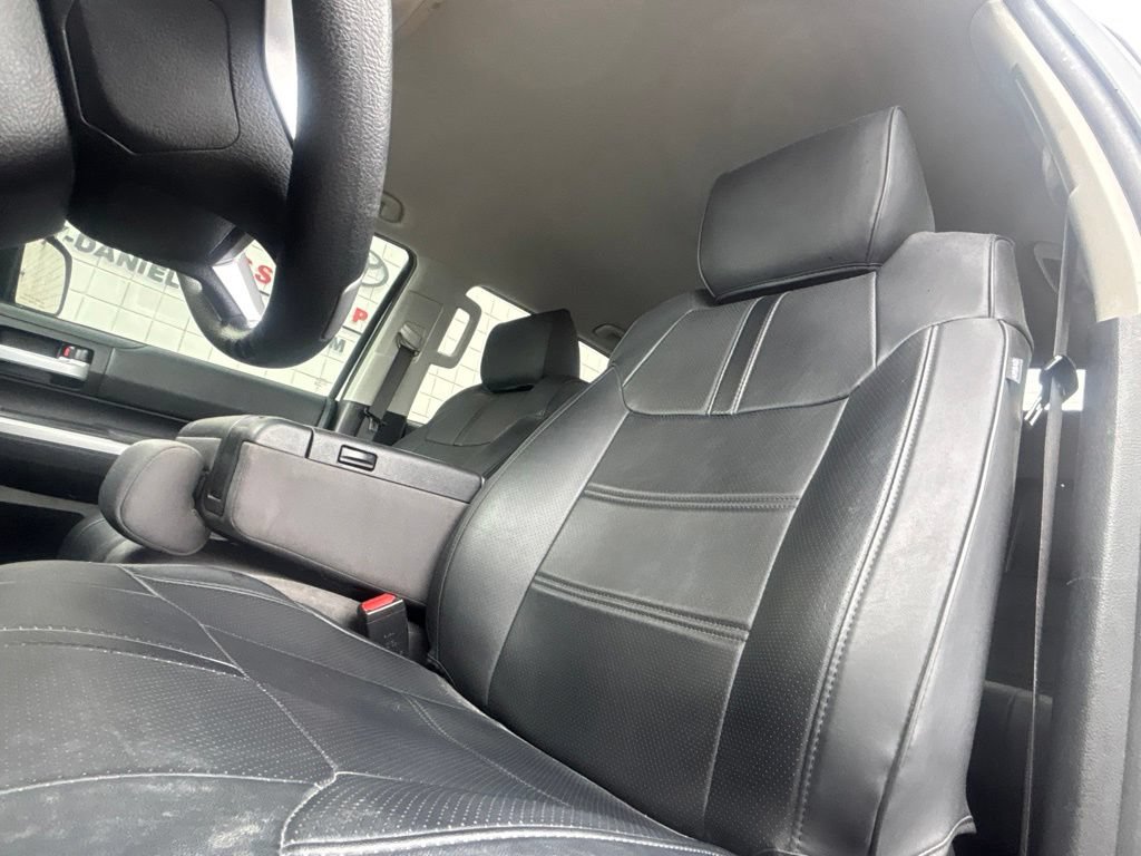Used 2016 Toyota Tundra SR5 RWD image 9
