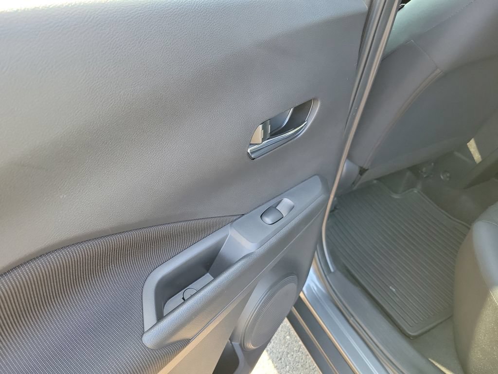 Used 2022 Nissan Kicks SV FWD image 18