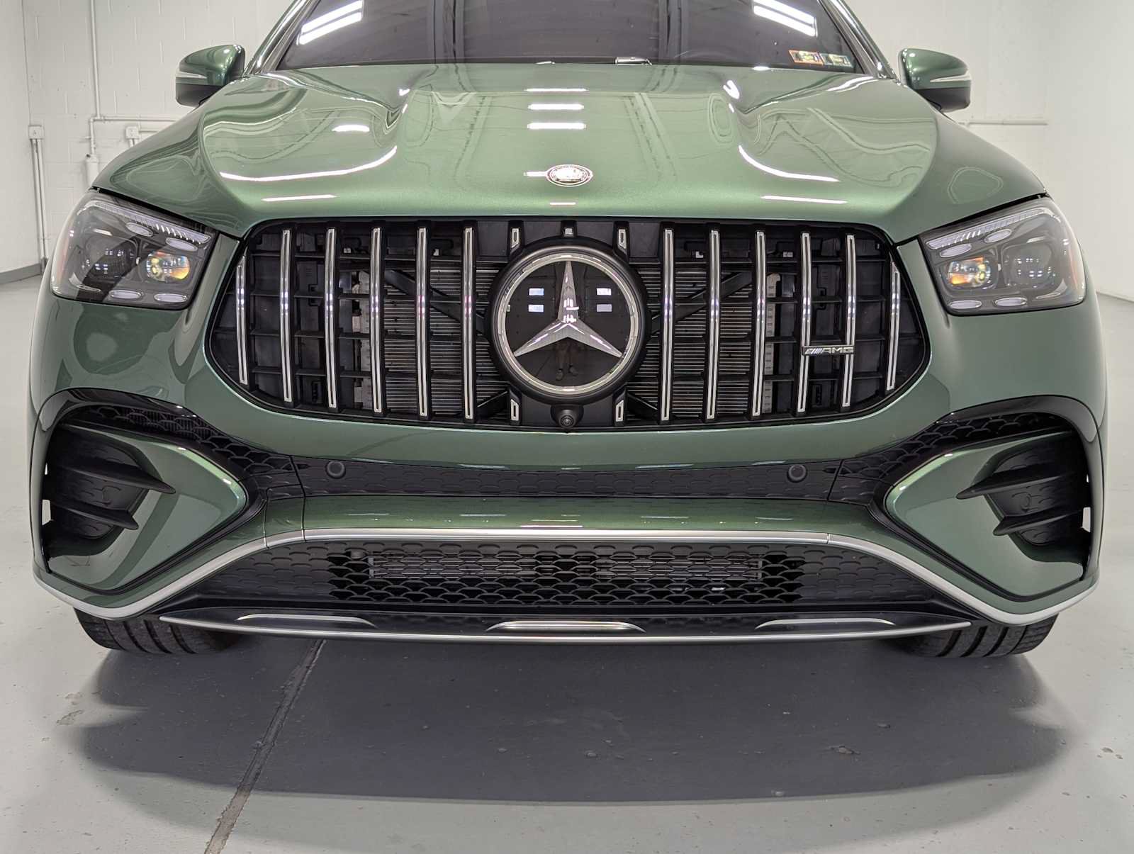 Certified 2026 Mercedes-Benz GLE 53 AMG 4MATIC Coupe image 2