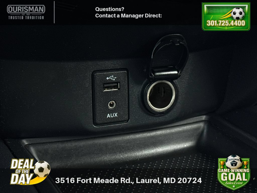 Used 2016 Nissan Rogue S w/ Appearance Package AWD/4WD image 24