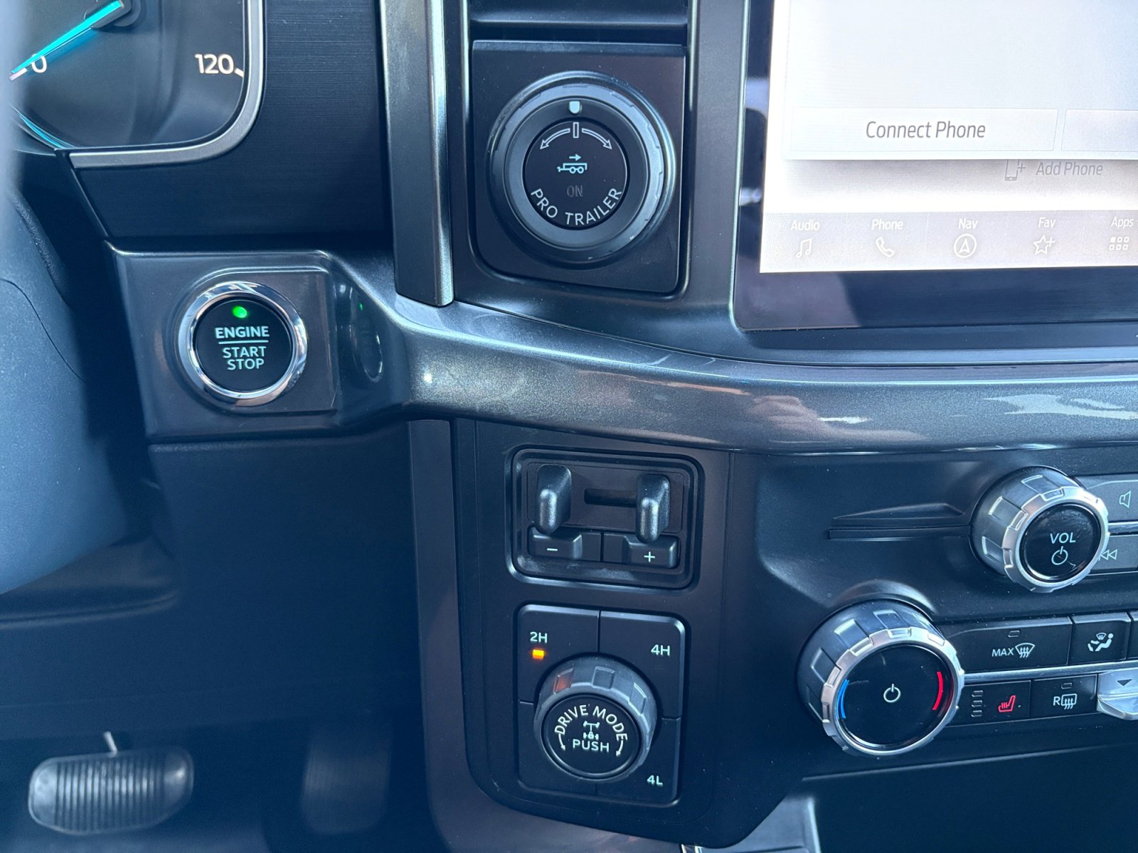 Used 2023 Ford F150 XLT w/ Equipment Group 302A High image 28