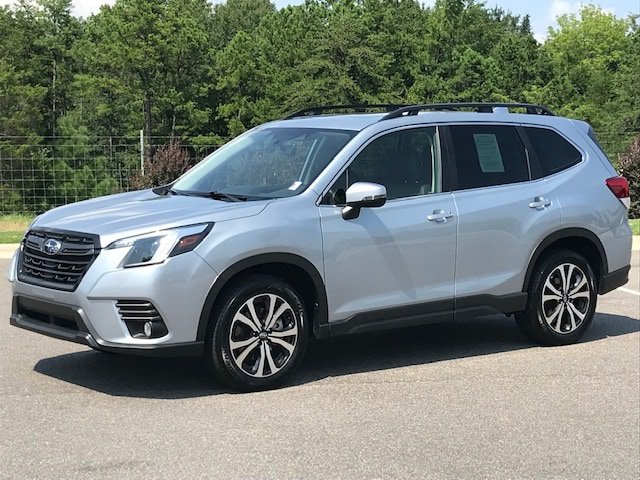 Certified 2023 Subaru Forester Limited AWD/4WD image 1
