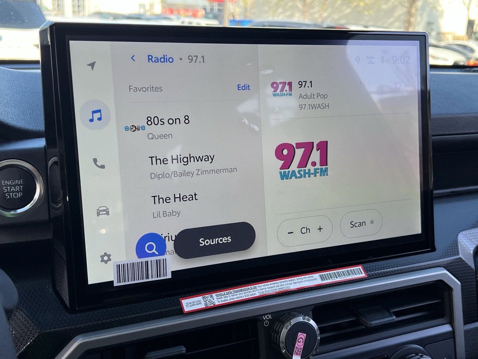 New 2025 Toyota 4Runner Limited image 12