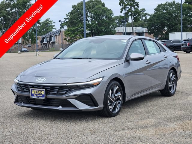 Used 2025 Hyundai Elantra Limited FWD image 1