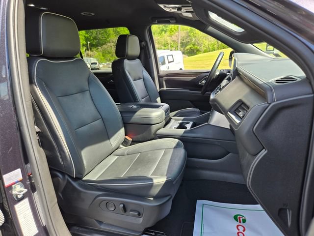 Used 2023 Chevrolet Suburban Premier AWD/4WD image 20
