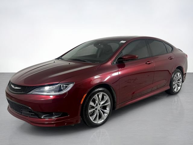 Used 2015 Chrysler 200 S w/ Navigation & Sound Group I FWD image 7