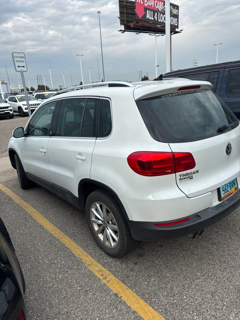 Used 2017 Volkswagen Tiguan Wolfsburg Edition AWD/4WD image 10
