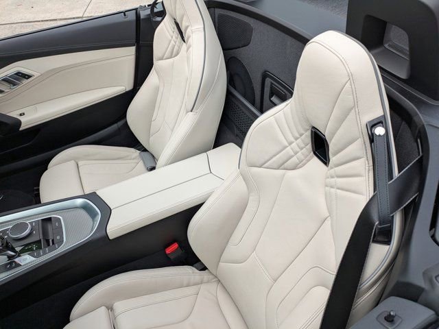Used 2023 BMW Z4 sDrive30i w/ Premium Package image 14
