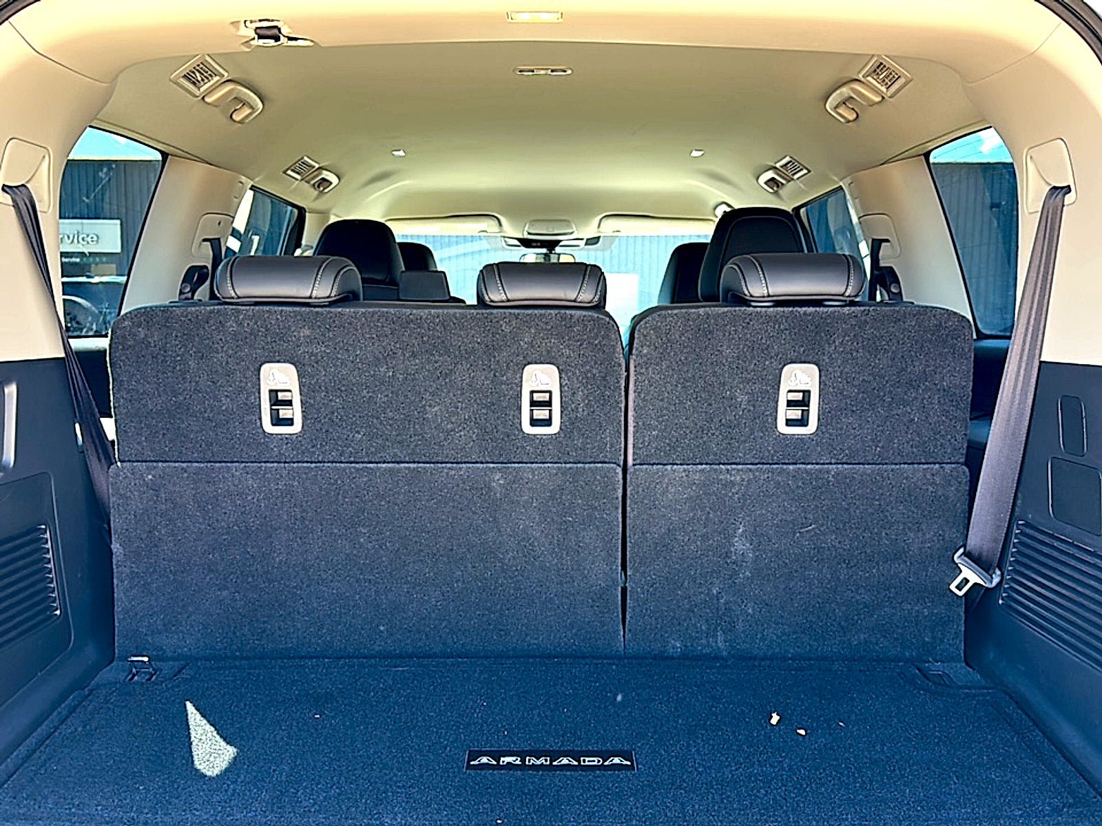 Certified 2026 Nissan Armada SV RWD image 24