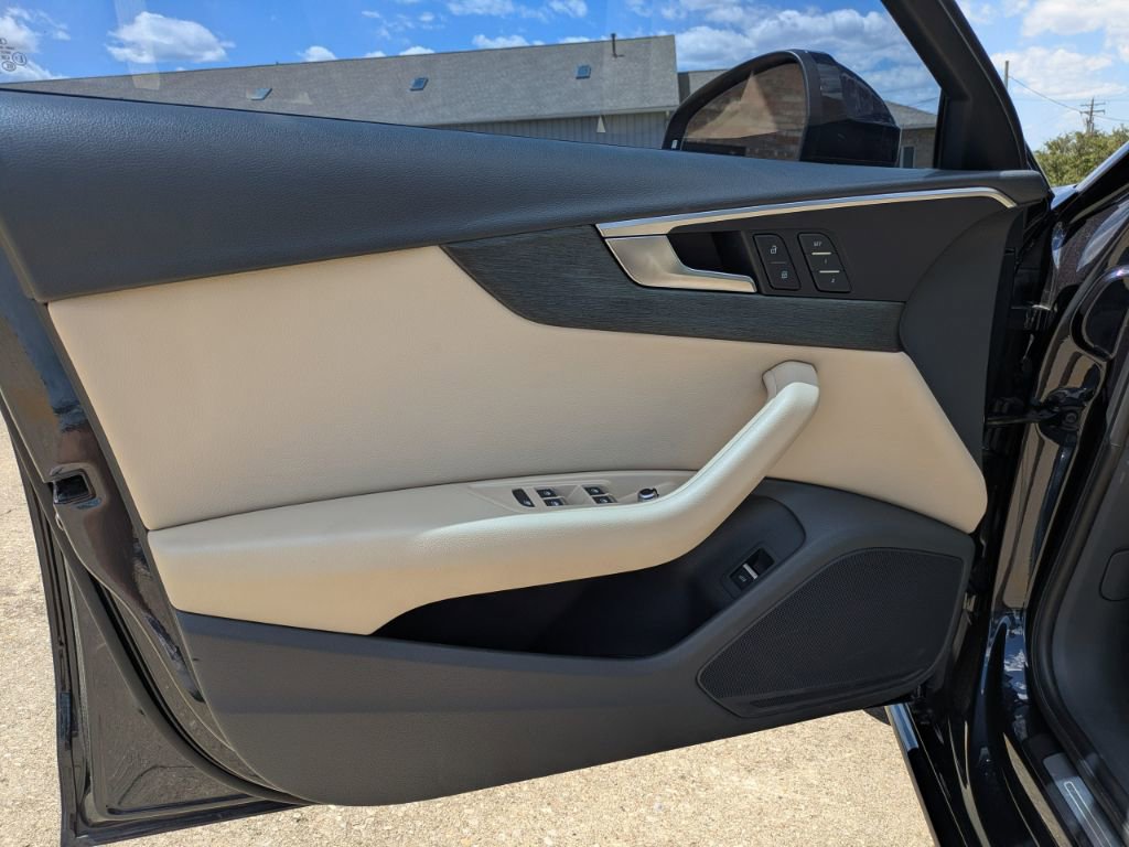 Used 2018 Audi A4 2.0T Ultra Premium w/ Convenience Package FWD image 10
