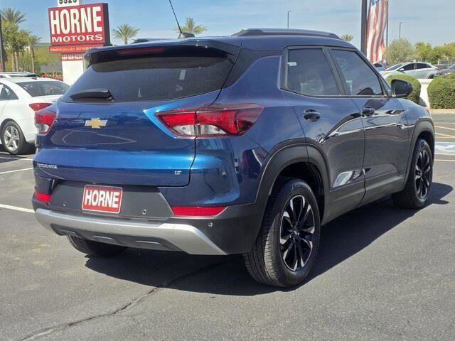 Used 2021 Chevrolet TrailBlazer LT w/ Convenience Package FWD image 8