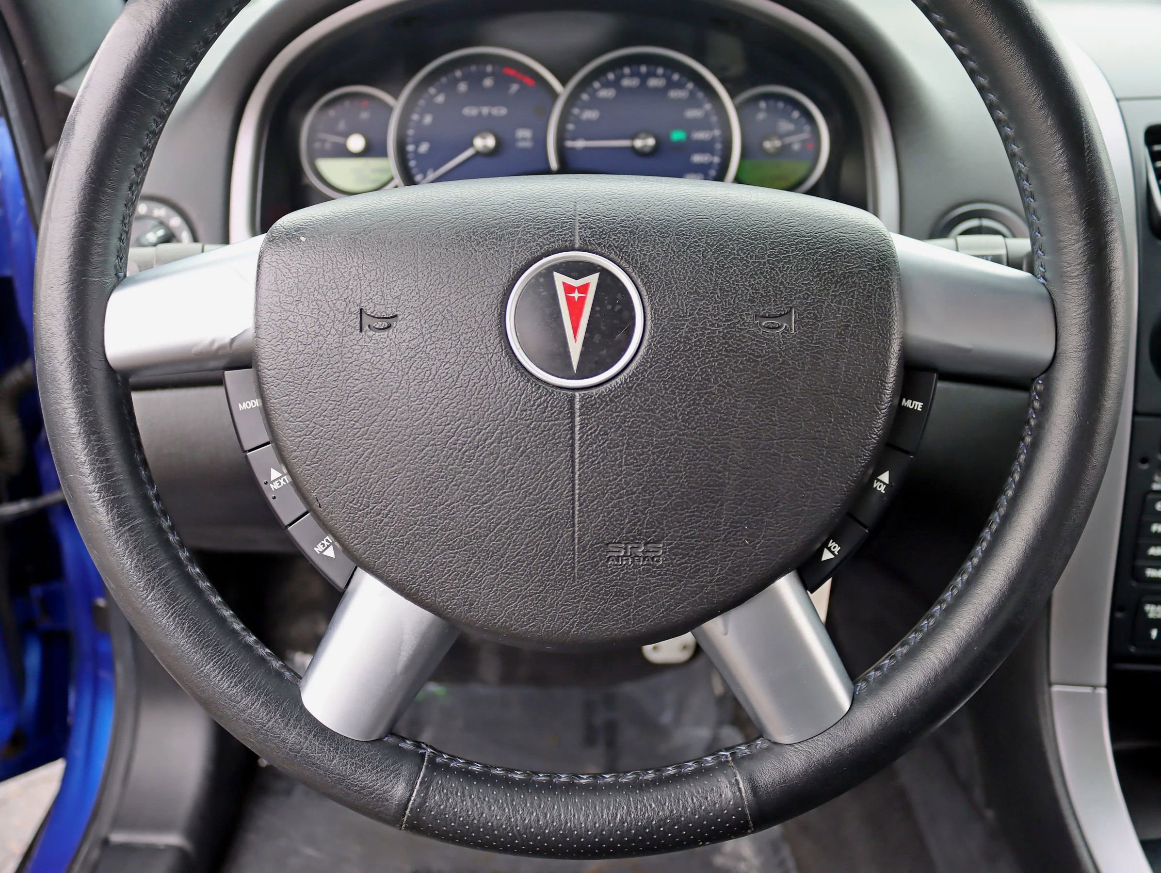 Used 2006 Pontiac GTO image 17