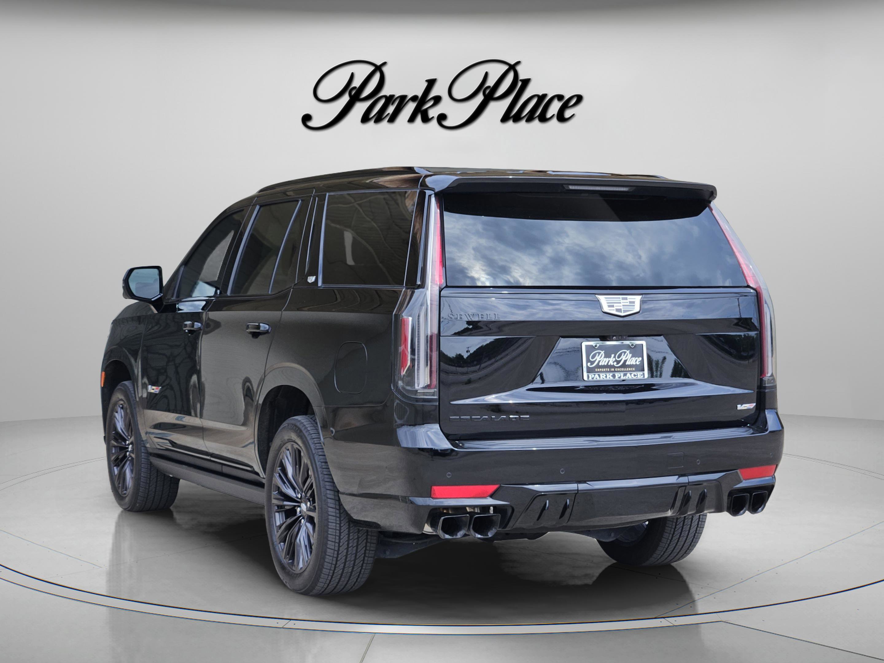 Used 2024 Cadillac Escalade V w/ LPO, ONYX Package AWD/4WD image 2