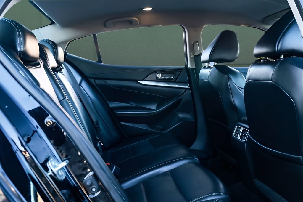 Used 2020 Nissan Maxima 3.5 SV w/ Floor Mat Group image 21