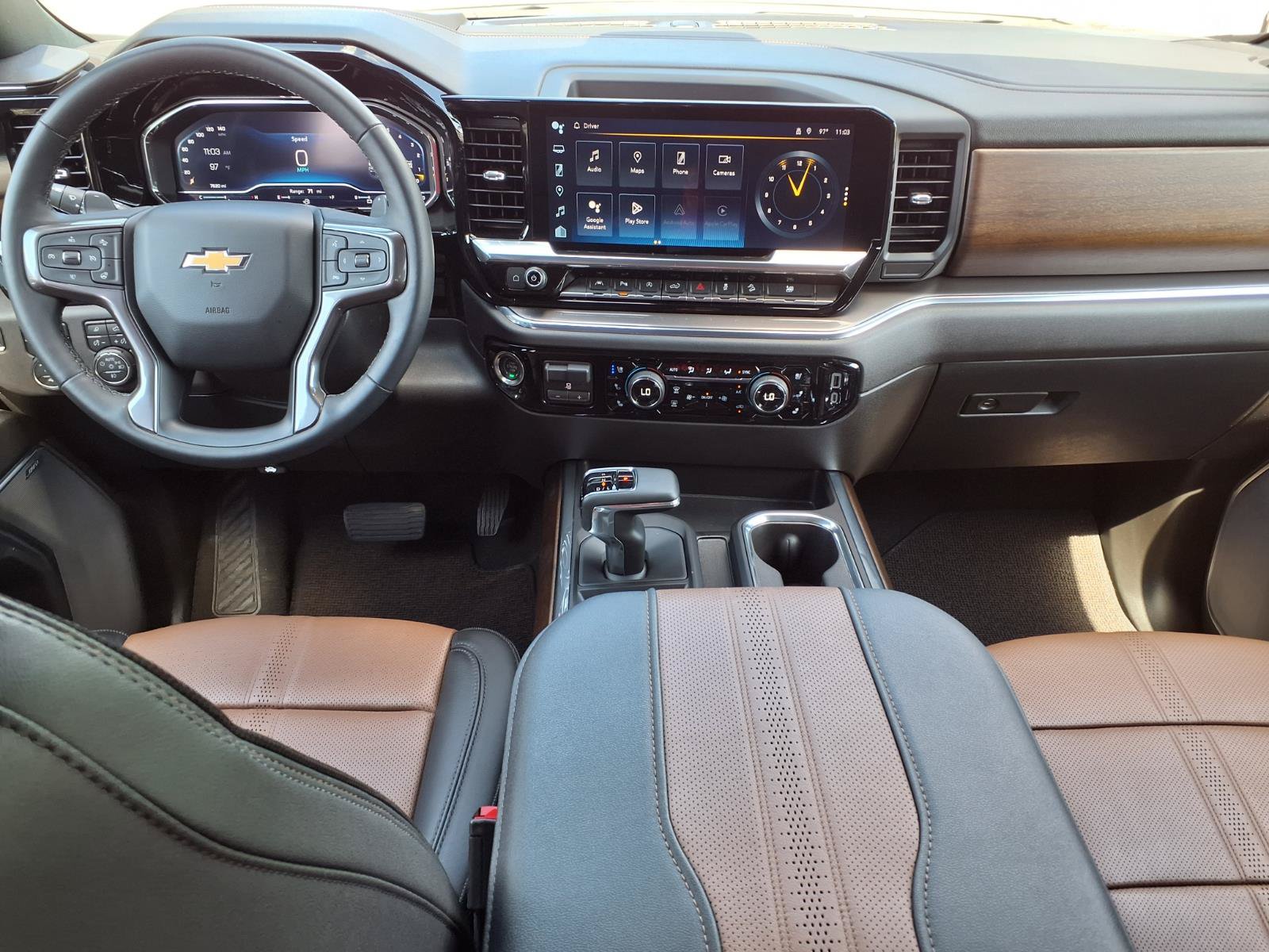 Certified 2024 Chevrolet Silverado 1500 High Country w/ Z71 Off-Road Package AWD/4WD image 9